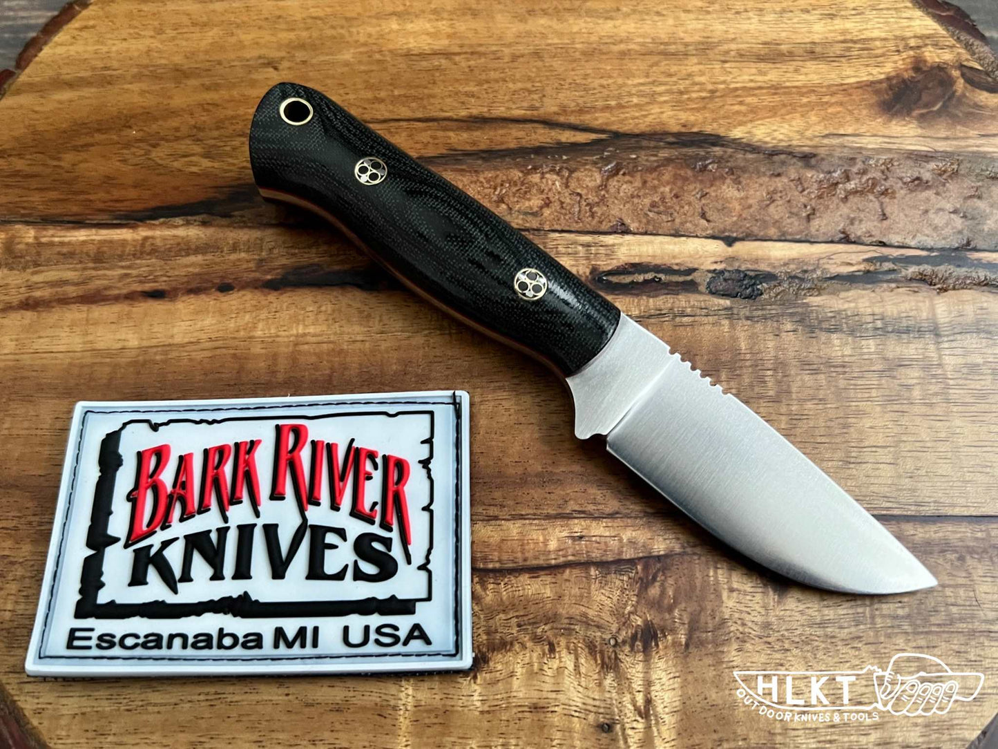 BARK RIVER KNIVES BRAVO-NECKER CPM-154 Black Canvas