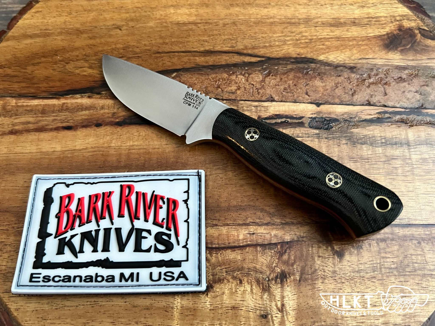 BARK RIVER KNIVES BRAVO-NECKER CPM-154 Black Canvas